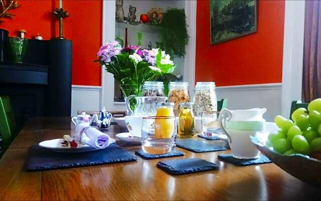 Little Robin Bed And Breakfast