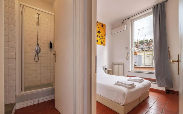 Modern Apt near Piazza di Spagna