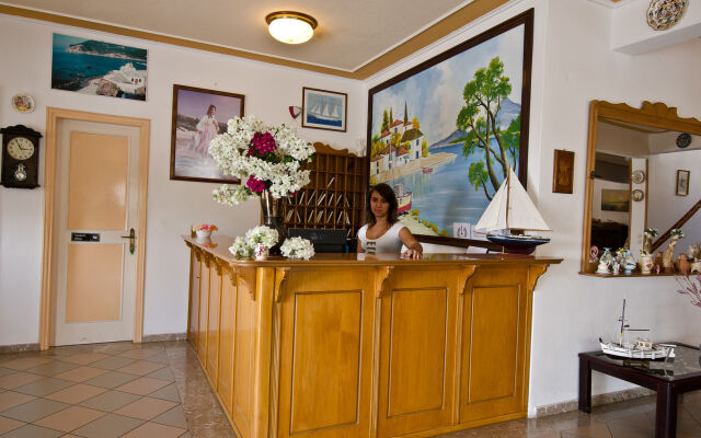 Elios Holidays Hotel