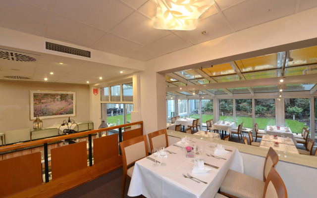 Best Western Plus Delta Park Hotel