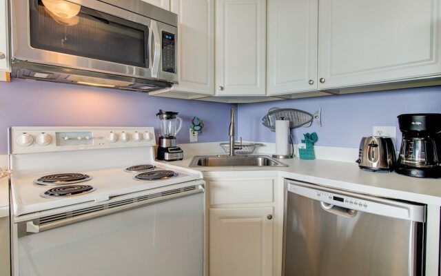 0102 Beach It by Atlantic Towers