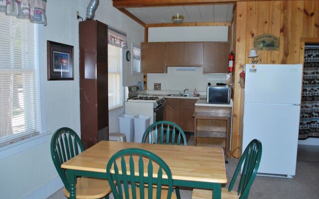 Cedar - Elbert's - 2 Br Duplex
