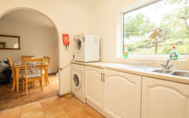 4-bed Detached, Pet Friendly House in Nelson