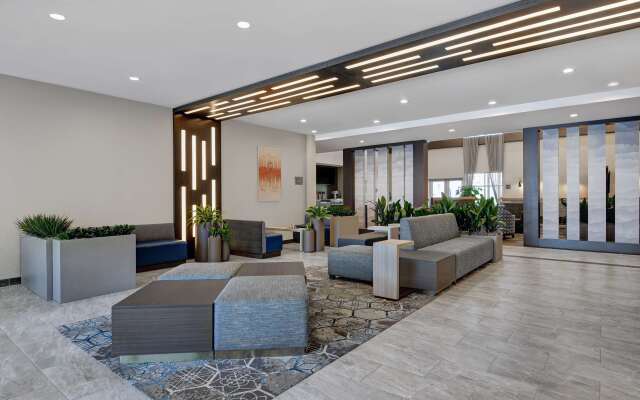 Homewood Suites by Hilton Edison Woodbridge