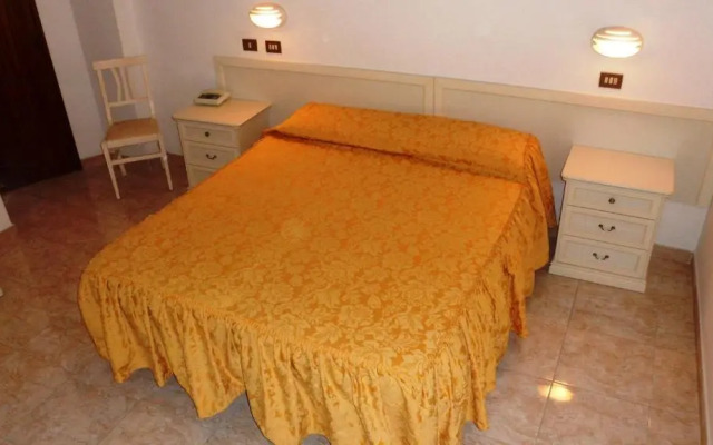 Hotel Reali