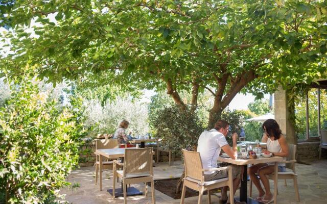 Kapsaliana Village Hotel