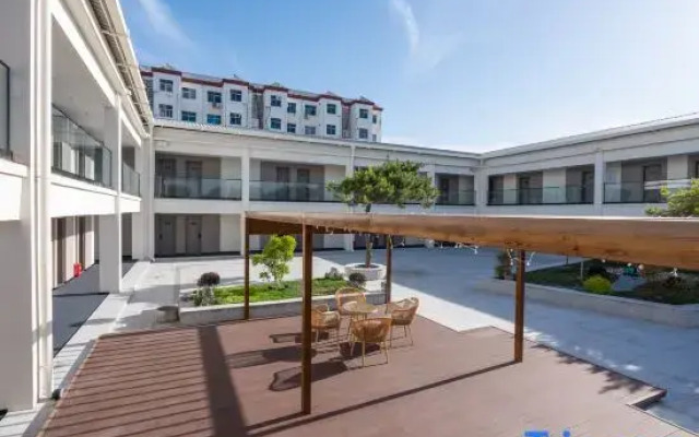 Wuyue Homestay (Longmen Grottoes)