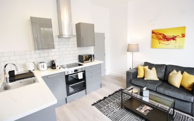 Willow Serviced Apartments The Walk 2