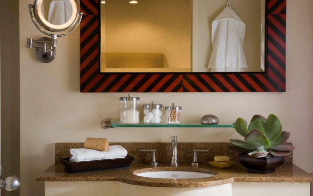 Dumont NYC Hotel