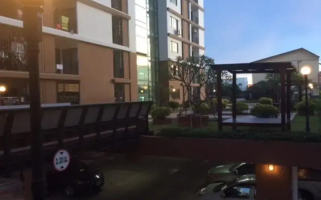 The North Park Condo by Jira