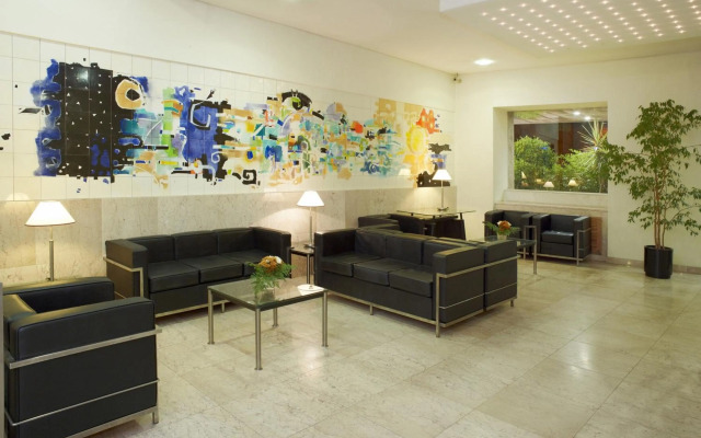Luna Esperança Centro Hotel