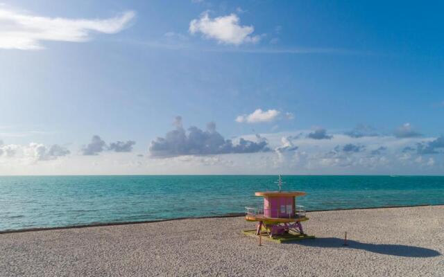 Dream South Beach, by Hyatt