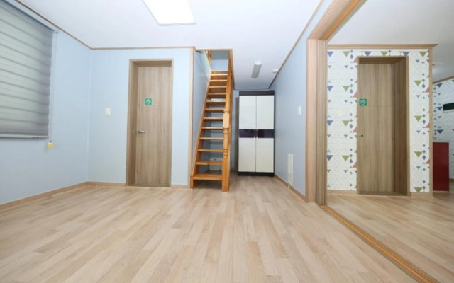 Boryeong Rosemary Pension