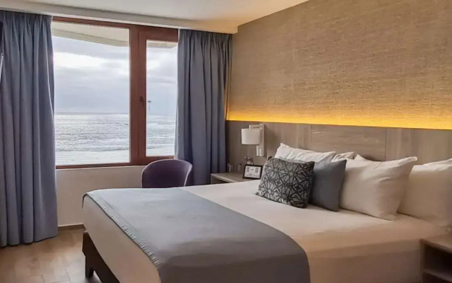 Yachting Hotel Quintero