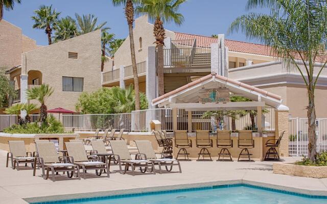 Crowne Plaza Phoenix - Chandler Golf Resort by IHG