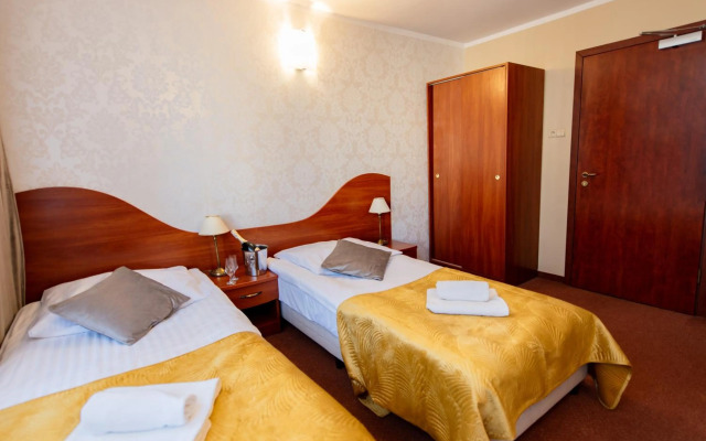 Grand Felix Hotel