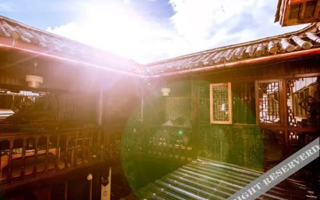Lijiang Qingyi Inn