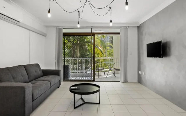 Unit 24-24 Hamilton Ave Surfers Paradise