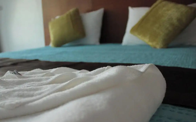 Sukcheewa Residence Phuket