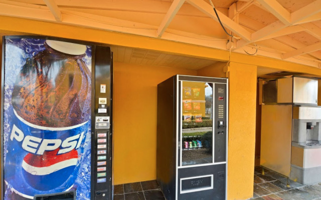 Americas Best Value Inn & Suites Brenham