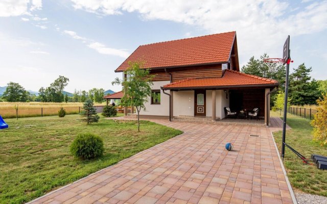 Beautiful Home in Gospic With 2 Bedrooms, Wifi and Outdoor Swimming Pool