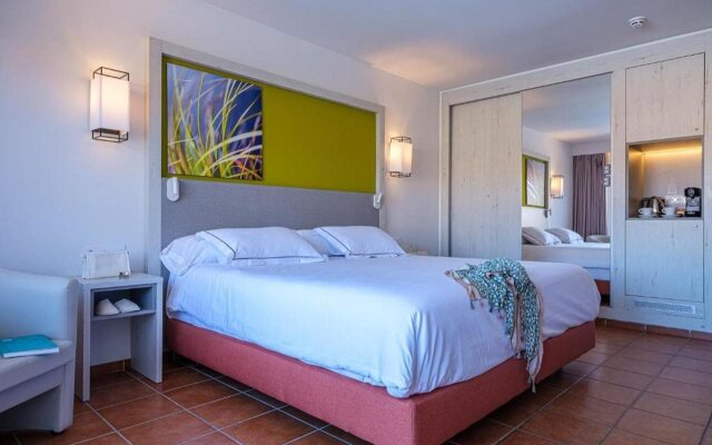 Oassium Hotel At Estival Park - Adults only