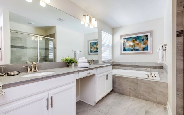 Amazing 6 Bedroom 5 BA Majesty Model