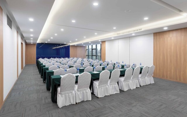 Holiday Inn Express Kunming Panlong by IHG