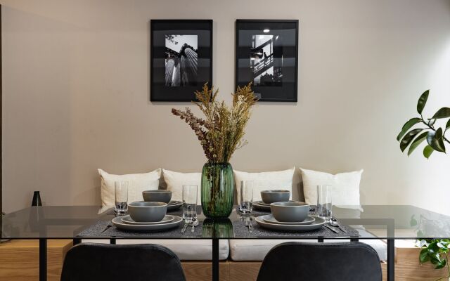 Casai Modern 2BR 2.5BA Oasis Steps From Parque Americas
