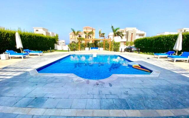 Luxury 8BR Villa with seaview and private pool in Hurghada