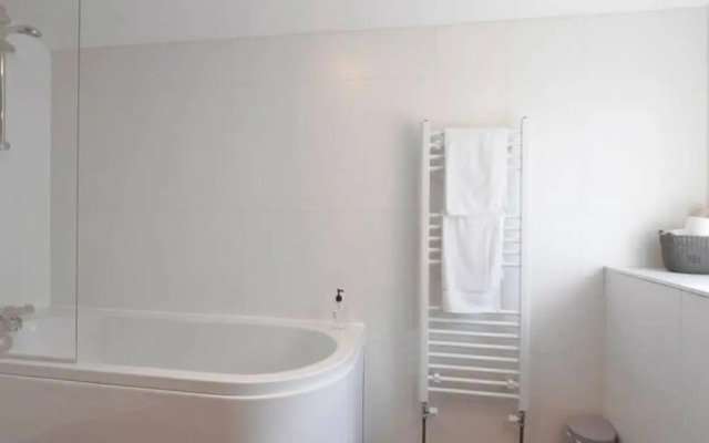 Host Stay Herbert Road