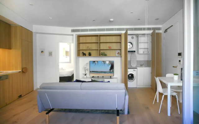 Top Notch 1 Bedroom 201 CALIBRE