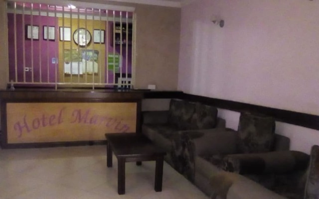 Marvin Hotel