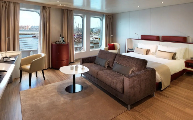 Sunborn Gibraltar Yacht Hotel Resort