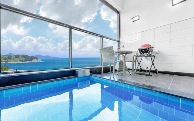 Geojedo Bay Hill Pool Villa
