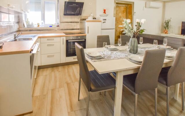 House Roko and Karla