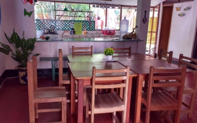 Bambu Backpackers Hostel - Adults Only