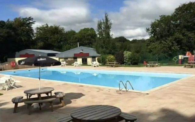Holiday Cabin Sleeps 5 Glan Gwna Holiday Park