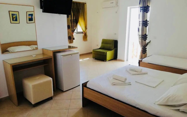 Ilion Hotel