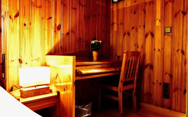 Hotel Nest