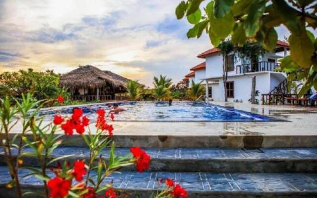 Whisky Point Surf Cabana