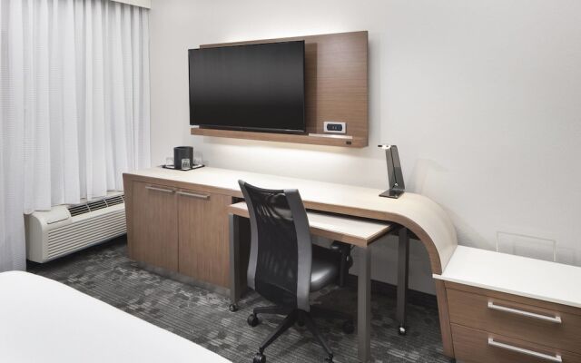 Courtyard by Marriott Pensacola