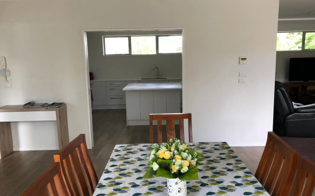 Memorial Holiday Home