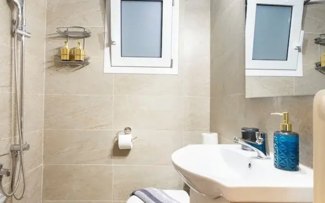 Chic 1-Bedroom near Panathenaic Stadium