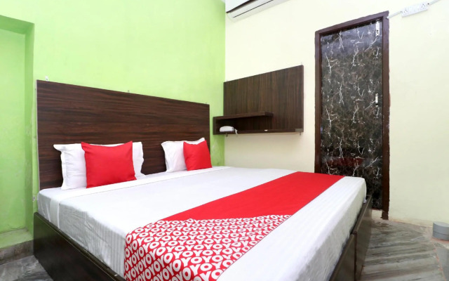Oyo 30935 Appna Ghar Hotel