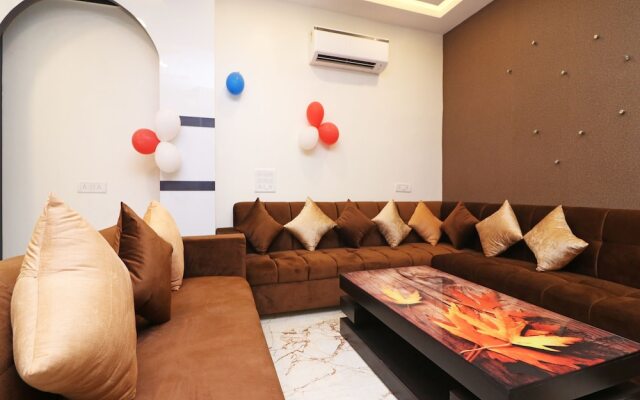 Hotel The Karlo Kastle By OYO Rooms