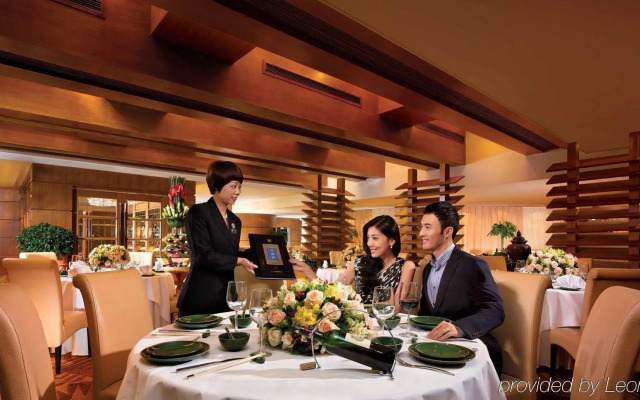StarWorld Hotel