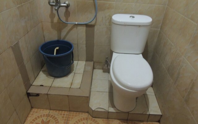 Ungu Nasional 2 Hotel