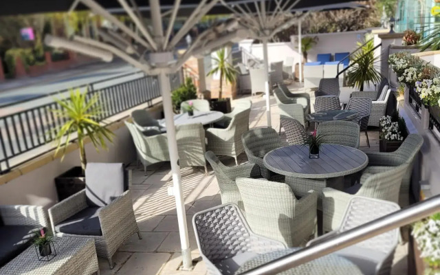 The Caledonian Hotel