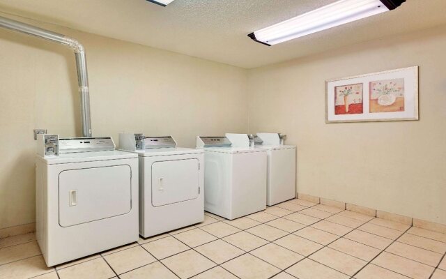 Baymont by Wyndham Kalamazoo East